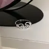 Anillo de Corazón Hueco con Línea Dulce y Fresca para Mujer, Diseño Sencillo de Nicho, Anillo Versátil para Dedo Índice Dulce y Fresco