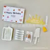 Conjunto de faca, garfo e prato para bolo em caixa de presente cinco em um, conjunto de louças descartáveis para sobremesa, conjunto de louças para bolo de aniversário
