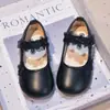 Novos Sapatos de Couro para Meninas Primavera e Outono, Sapatos Mary Jane Florais de Cor Sólida, Sapatos Baixos da Moda com Solado Macio para Meninas Jovens