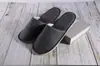 Hotel hogar Viaje Hospitalidad pantuflas desechables tema casa de huéspedes hotel pantuflas engrosadas tela al por mayor