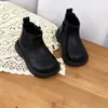 Botas Retrô de Couro Genuíno Infantis Botas para Meninas 2024 Sapatos Pequenos de Couro para Meninos para Crianças Pequenas e Médias Botas Curtas Estilo Britânico Outono e Inverno
