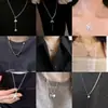 Colar de Girassol Full Diamond Estilo Coreano, Pingente de Flor de Cinco Pétalas Feminino, Corrente Versátil para Clavícula, Corrente para Suéter Não Desbota, Mais Vendido