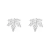 Pendientes de hoja de arce personalizados de plata pura S999 para mujer 2025 diseño de nicho moda simples ear cuffs lisos de plata para cuidado de perforaciones de oreja