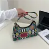 Bolso con Estampado de Serpiente para Mujer, Nuevo Estilo Otoño e Invierno, Bolso de Hombro de Color Contrastante, Bolso Cuadrado Pequeño Colorido de Moda y Personalizado, Bolso Versátil para la Axila