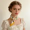 Bufanda de Seda de Moda Estilo Coreano para Primavera y Verano, Bufanda de Seda Magnética para Mujer, Bufanda de Perlas de Alto Nivel para Clavícula, Accesorio de Bufanda