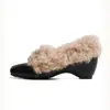 2025 Novos Sapatos Peludos de Encaixe Quadrados Retrô para Outono e Inverno com Palmilha Interna Elevatória para Mulheres Sapatos de Salto Grosso Salto Médio Mocassins