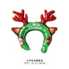Mercado Nocturno de Globos Navideños Vende Diademas de Papel de Aluminio, Bastones de Mano, Renos, Hombre de Jengibre, Globos de Personajes de Dibujos Animados