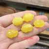 Hojas de Cera de Abeja de Segunda Generación Hebilla de Seguridad Mariposa Material de Resina Calabaza Accesorios de Cuentas Sueltas para Manualidades Accesorios de Joyería Venta al por Mayor