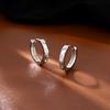 Aretes de Plata Esterlina S999 con Zirconias para Mujer Nicho Simple Nuevo Estilo Hebillas para Oreja Pequeños Estilo Frío Aretes de Alta Gama al Mayoreo