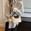 Bolsa de Nylon Fresca de Verão para Mulheres 2025 Nova Moda Versátil Bolsa Transversal Textura de Alta Qualidade Bolsa de Ombro
