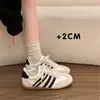 Zapatos Blancos de Suela Gruesa para Mujer 2026 Primavera/Otoño Nuevos Retro de Suela Plana Ligeros Zapatos de Mujer Fuego Clásico Casual Versátiles Zapatos Forrest Gump