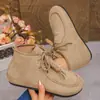 Botas Curtas de Renda com Salto Plataforma Interno Estilo Retro Europeu e Americano para Mulheres Novo Tamanho Grande Botas Curtas de Camurça com Franjas Wish