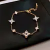 Pulseira Geométrica de Zircônia Vintage Design de Pulseira Simples e Fashion Versátil Joias de Nicho para Mulheres