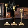 Portavelas Decoración para el Hogar Arte en Hierro Candelabro Estilo Europeo Vintage Cena a la Luz de Velas Decoración de Mesa de Comedor de Metal de Alta Gama Adorno Accesorio