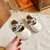Zapatos de piel estilo princesa para niñas de 3 a 6 años, colección primavera/otoño, estilo coreano, bailarinas versátiles para niños, suela suave, zapatos de rendimiento elegantes para bebés