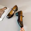 En Stock~ Zapatos Mary Jane Retro Cuadrados Pequeños con Tacón Grueso para Mujer, Nuevo Estilo Francés Primavera 2026 Tacones Altos de Correa Única