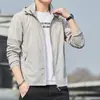 Verão Thin Coat Homens com capuz Jaqueta Protetor Solar Moda Tendência All-match Estudante Outdoor Roupas Protetor Solar Leve