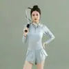 Nuevo traje de baño deportivo casual de dos piezas, diseñado para ocultar imperfecciones y crear un efecto adelgazante, con mangas largas, un conjunto de dos piezas, protección solar y un estilo lindo, juvenil y modesto