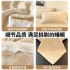 Juego de Cuatro Piezas de Terciopelo de Leche Tallado Clase A Nuevo Invierno 2025 Funda de Edredón Gruesa de Gama Alta Sábana de Cama de Terciopelo Coral Ropa de Cama 3