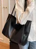 Bolso de hombro para mujer Shuai Mi Jia 2026 otoño nuevo, color liso, gran capacidad, bolso tote, bolso de mano elegante y texturizado