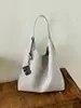 Bolso de Suede Suave Vintage para Pan para Mujer 2024 Nuevo Otoño/Invierno Moderno Gran Capacidad Bolso de Hombro Popular Bolso Cubo