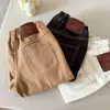 Calça casual infantil, com forro de fleece, para meninos e meninas, coleção outono e inverno, tamanhos médio e pequeno, espessa, cor sólida, estilo de perna reta, com forro de fleece integrado