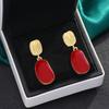 Pendientes Cuadrados Cdd Gold Burgundy Esmalte Goteo Aceite Nácar Simples Lujo Ligero Moda Versátil Fuente de Fábrica