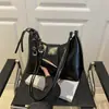 Bolso de Hombro Cruzado de Color Sólido con Superficie Suave para Mujer 2025 Nuevo Moda Tendencia Personalidad Bolso de Hombro Simple Versátil Bolso Cruzado