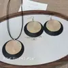 Colar e Brincos Redondos de Metal Estilo Europeu e Americano, Corrente de Clavícula Versátil de Alta Moda para Mulheres, Temperamento Exagerado, Acessórios de Luxo Leve