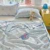 Manta de Gasa de Doble Capa 100% Algodón Clase A, Colcha de Gasa Arrugada de Algodón Puro para Verano, Grado Materno e Infantil, Adecuada para Niños de Guardería, Manta para Siesta con Aire Acondicionado