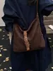 Bolsa de Axila Grande Capacidade Outono e Inverno Transfronteiriça para Mulheres, Nova Bolsa Saco de Camurça 2026, Bolsa de Ombro Transversal Retrô