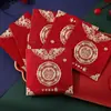 Sobres Rojos de Boda Estilo Nuevo con Palabras Felices, Sobres Rojos Pequeños para Bloquear la Puerta y Dar la Bienvenida a la Novia, Accesorios de Decoración de Boda de Cáscara Dura con Purpurina, Paquetes Rojos al por Mayor