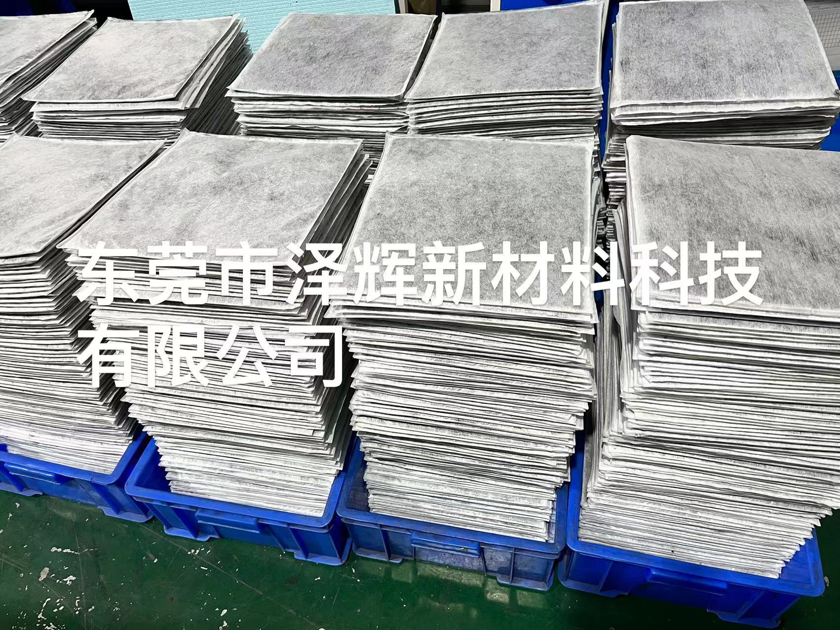 椰壳颗粒炭包 (2)