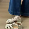 Sandálias Romanas Retro de Bico Fechado para Mulheres, Novo Estilo Verão 2026, Respiráveis Trançadas Vazadas Confortáveis Sola Macia Sapatos Gaiola de Porco Planos