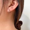 Brincos de combinação de fivela de orelha de diamante flash simples para mulheres Estilo retrô de Hong Kong Elegante Brincos de nicho para estudantes Simples All-match
