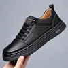 Zapatos Mocasines Estilo Nuevo Primavera y Otoño 2026 Zapatos de Hombre Transfronterizos Suela Blanda Modernos Versátiles Diarios Casuales Zapatos de Piel Tenis de Hombre Venta al por Mayor