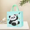 Temporada de Regreso a Clases Bolsa de Tela Estudiante Dibujo Animado Lindo Panda Bolsa de Regalo para Fiesta de Cumpleaños Bolsa para Dulces Bolsa No Tejida Laminada