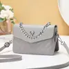 Bolso Pequeño para Mujer, Bolso de Hombro Pequeño y Exquisito, Bolso Cruzado Bordado de Nicho Coreano, Bolso Cuadrado Pequeño Versátil con Cadena para Llevar en la Mano