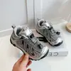Zapatillas de Niños Otoño Tendencia Punta de Mango 2026 Zapatos Ligeros Suaves de Suela para Senderismo Niñas Zapatos Casuales Tipo Papá