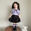 Conjunto de Verano Estilo Academia para Niñas 2026 Ropa de Verano Nueva para Niños Bebé Kuromi Manga Corta Falda Plisada Conjunto de Dos Piezas