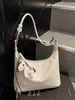Bolso Pequeño de Textura Mate para Mujer 2025 Nuevo Estilo Versátil Retro Bolso Cruzado de Viaje Moda