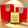 Marco de Foto con Adorno de Lámina de Oro 999 Año de la Oveja "Tres Ovejas Traen Prosperidad" Chapado en Oro para Exhibición en Escritorio, Eventos de Empresa, Reuniones Anuales, Regalos al por Mayor