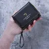Carteira Feminina Transfronteiriça com Zíper e Fecho 70% de Desconto Estilo Curto Multifuncional Bolsa de Mão Fashion com Múltiplos Porta-Cartões Porta-Cartões Clutch