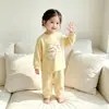Conjunto de Pijama Ropa Interior para Bebé Niña Ropa de Otoño Pantalones de Otoño Ropa para Casa Conjunto de Dos Piezas Ropa Infantil Venta al por Mayor Ropa para Niñas de Principios de Otoño