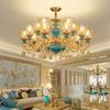 Lámpara de araña para sala de estar estilo europeo 2026 Modelo nuevo para pasillo, dormitorio, comedor, lujo ligero Cerámica francesa Elegante lámpara de cristal para el hogar