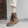 Botas Martin Femininas 2026 Novo Estilo Britânico Retrô Versátil Marrom Solado Grosso Botas Curtas Botas Simples Foscas Primavera e Outono Botas de Trabalho