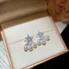 Pendientes de Estrella de Zircón con Perla Redonda Aguja de Plata Pendientes Retro Elegantes Versátiles para el Trabajo Pendientes de Lujo Ligero de Gama Alta para Mujer