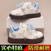 Zapatillas de suela blanda para niñas, zapatillas de entrenamiento alemanas para niños, nuevos zapatos casuales primavera/otoño 2026, ligeros y antideslizantes, zapatillas deportivas para niñas