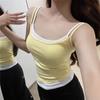 Nuevo Estilo Chica Picante Camisola Falsa de Dos Piezas para Mujer, Bloqueo de Color Adelgazante Versátil Patchwork Pura Tentación Espalda Hermosa Prenda Exterior Superior
