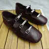 Sapatos de Couro Retro com Velcro Vazado para Aumentar a Altura 2026 Novo Estilo Coreano Ballet Sapatos Baixos Mary Jane com Três Tiras